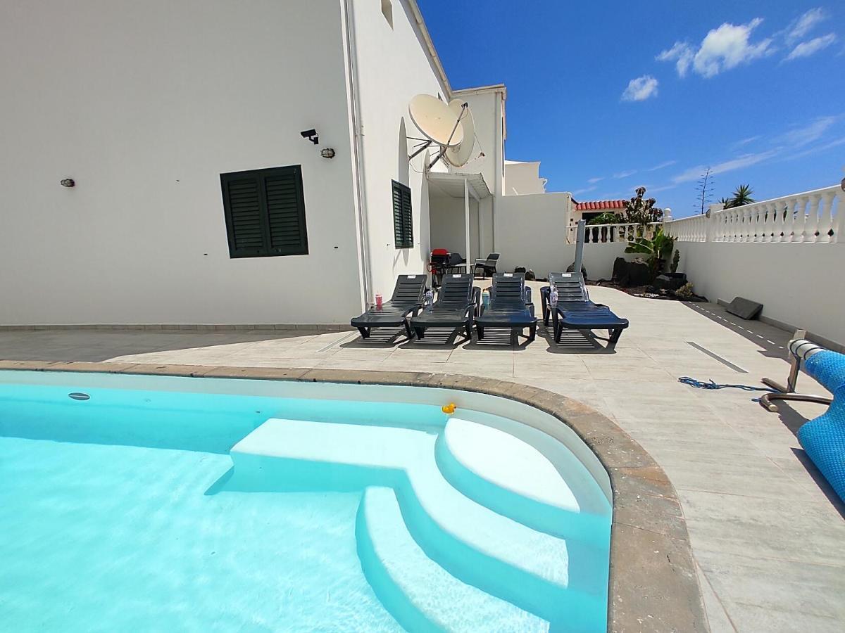 Love Gara, Duplex Pareado Piscina Privada Y Climatizada By Flamingo House Costa Teguise Luaran gambar