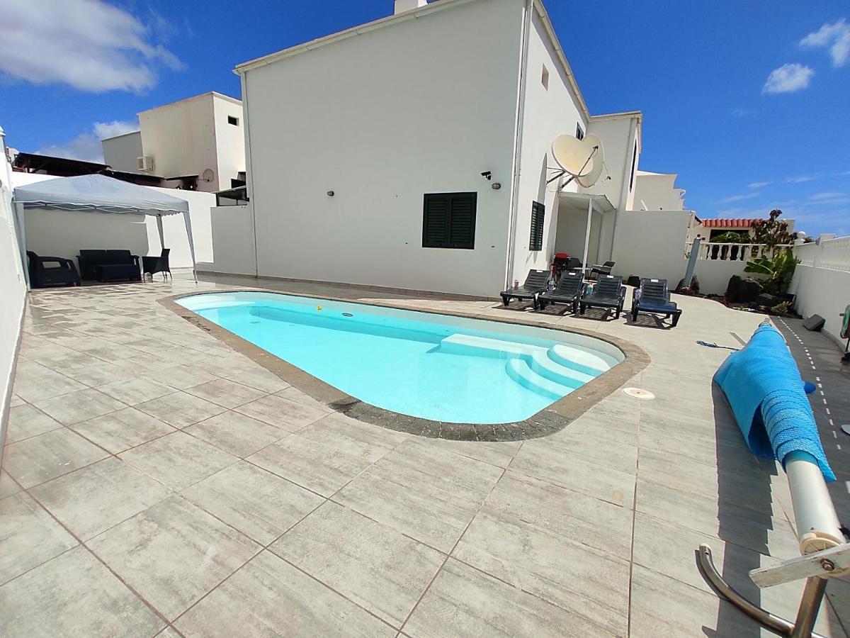 Love Gara, Duplex Pareado Piscina Privada Y Climatizada By Flamingo House Costa Teguise Luaran gambar