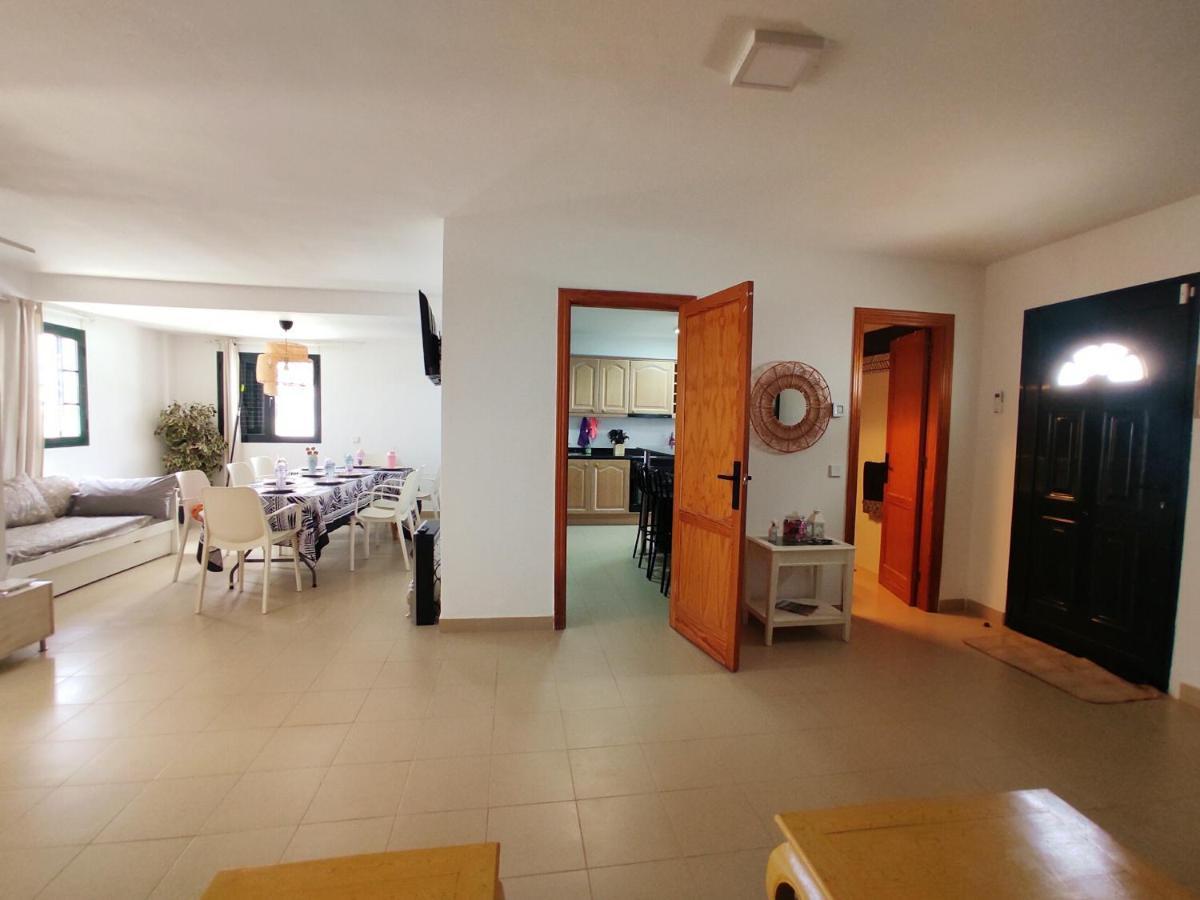 Love Gara, Duplex Pareado Piscina Privada Y Climatizada By Flamingo House Costa Teguise Luaran gambar